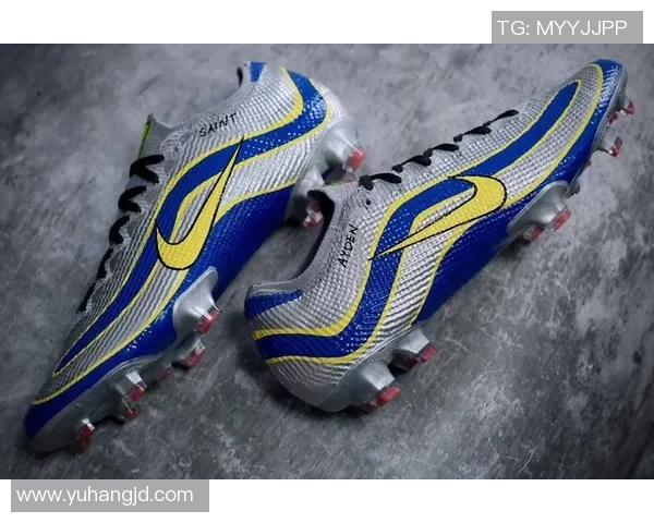 足球明星定制鞋价格揭秘 你知道他们的专属鞋子价值多少吗 足球明星定制鞋价格揭秘 你知道他们的专属鞋子价值多少吗